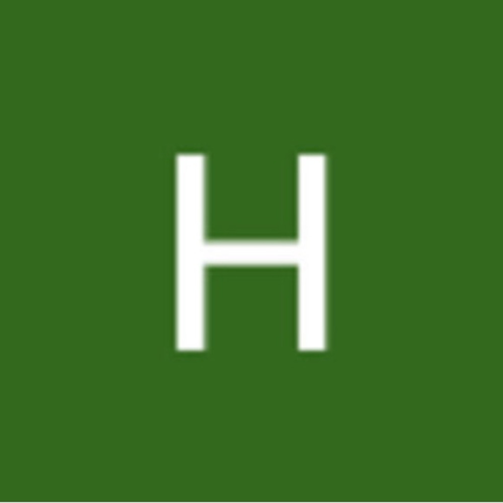 Meet your Posher, Halea